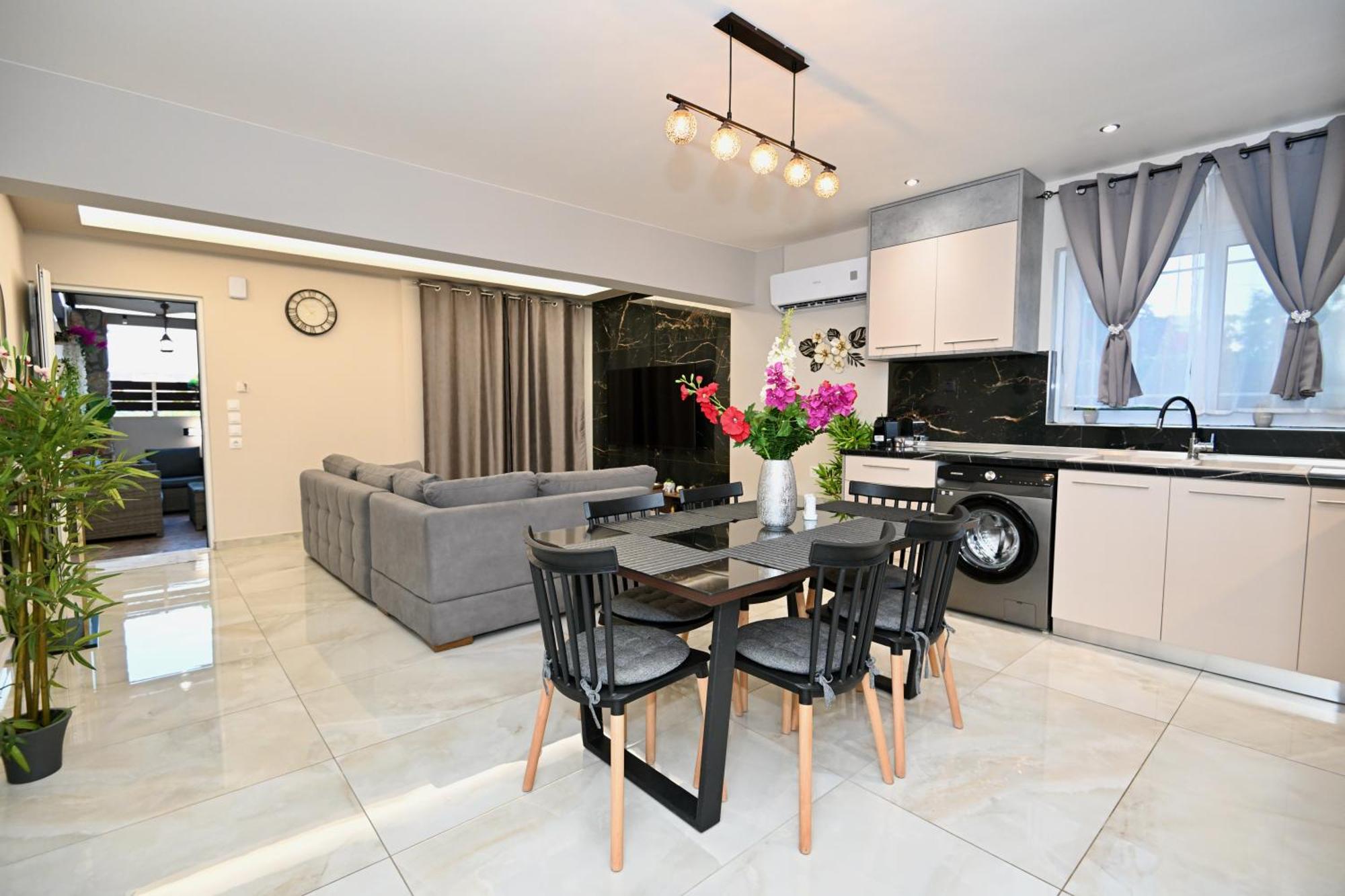 Harmony Seaside House Apartment